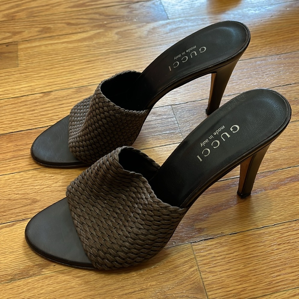 Gucci sandals brown 8B